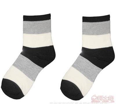 【可貼牌生產(chǎn)批發(fā)寬條紋韓國(guó)女襪經(jīng)典襪子全棉襪子女混色襪混批廠家直銷祙條紋全棉女襪】深圳市寶安區(qū)西鄉(xiāng)明虹針織襪業(yè)廠 - 產(chǎn)品庫(kù)